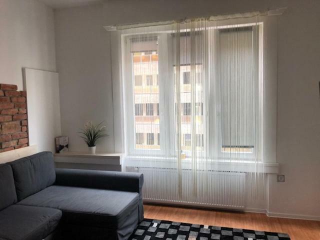 Apartment O&b